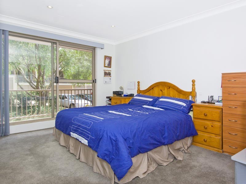 20/8-12 Freeman Place, Carlingford NSW 2118