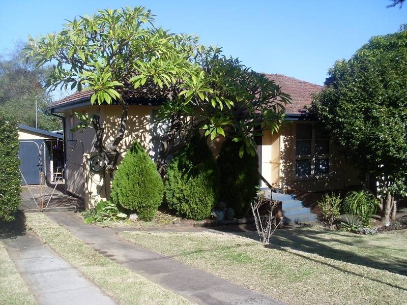 20 Woodward Street, Ermington NSW 2115