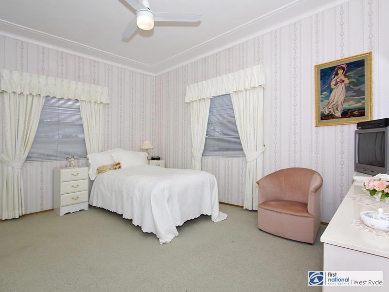 122 Darvall Road, West Ryde NSW 2114