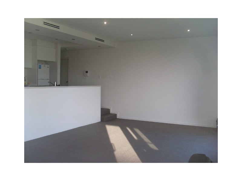 2/2-8 Broadoaks Street, Ermington NSW 2115