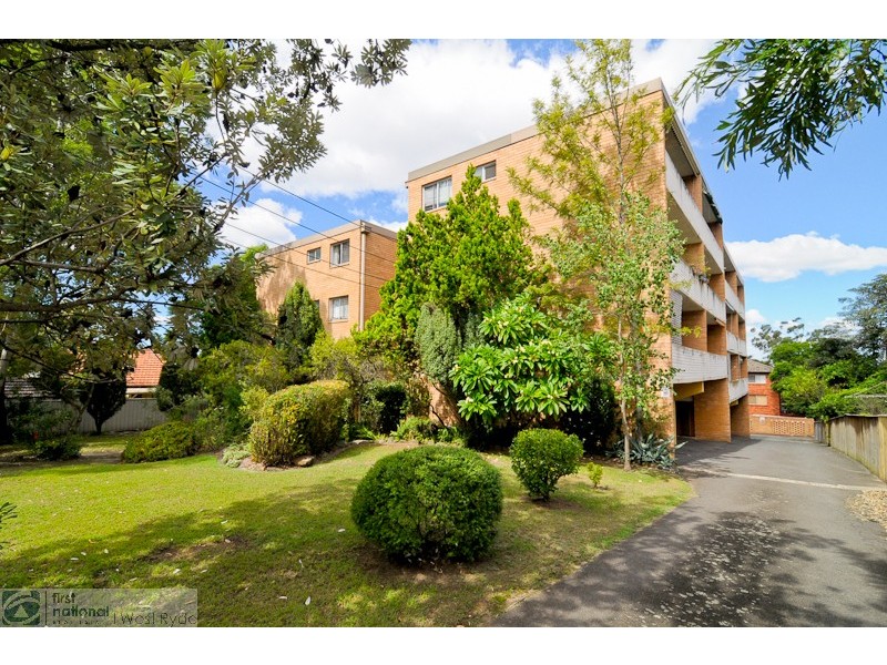 8/4 Sherbrooke Road, West Ryde NSW 2114