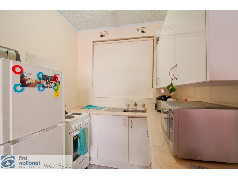 1/10 Bank Street, Meadowbank NSW 2114