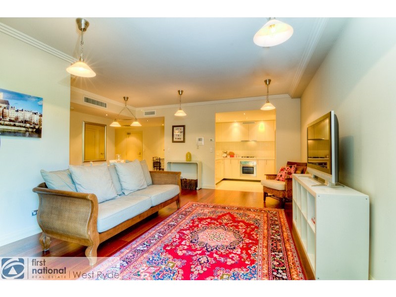 5/9 Bay Drive, Meadowbank NSW 2114