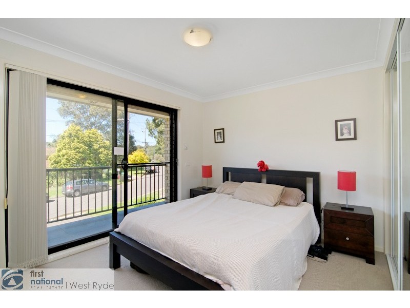 1/2 Jeanette Street, East Ryde NSW 2113