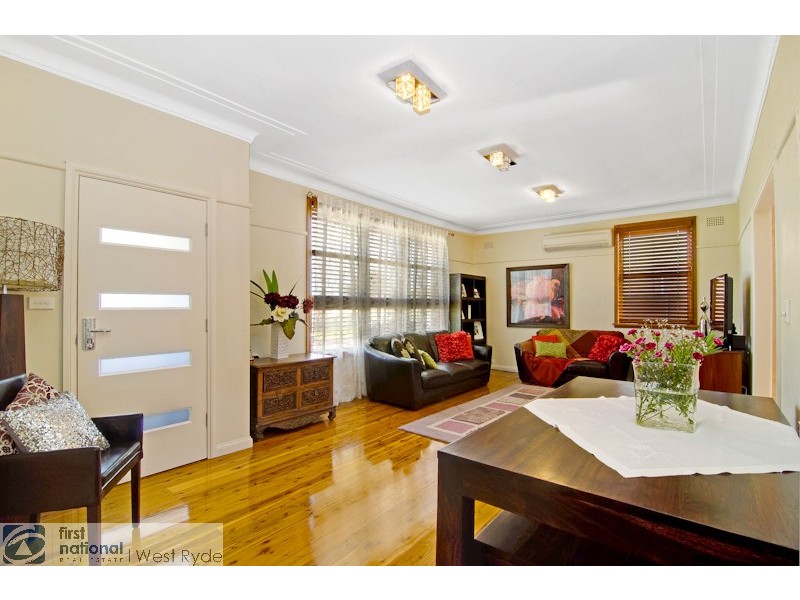 6 Lindsay Avenue, Ermington NSW 2115