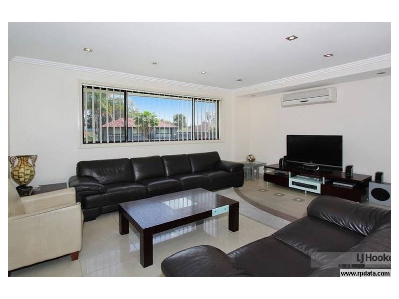 6 Royal Place, Greystanes NSW 2145