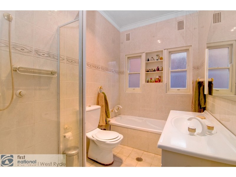 2 Kings Road, Denistone East NSW 2112