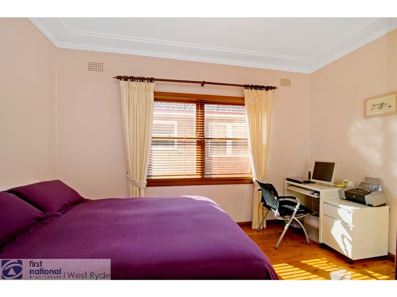 8 Shaftsbury Road, West Ryde NSW 2114