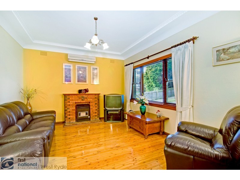 8 Shaftsbury Road, West Ryde NSW 2114