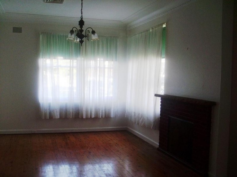 12 Ronald Ave, Ryde NSW 2112