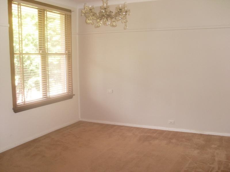 2 Hinkler Street, Ermington NSW 2115