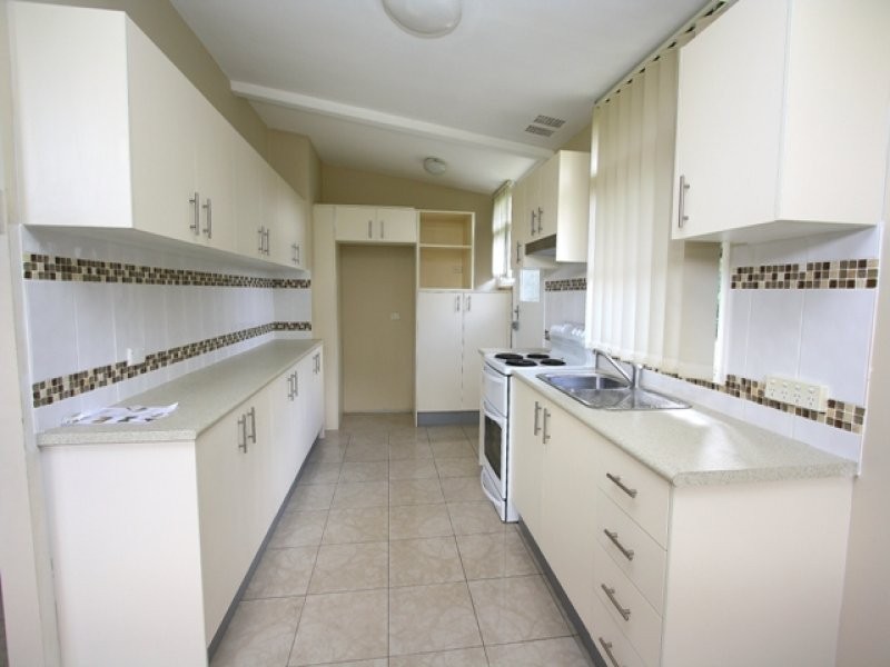7 Brooker Avenue, Oatlands NSW 2117