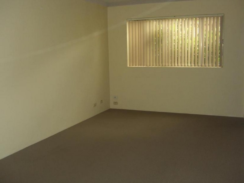 11/9 Meadow Crescent, Meadowbank NSW 2114