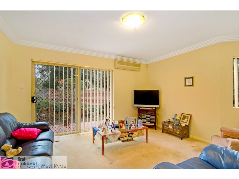 1/2 Simla Road, Denistone NSW 2114