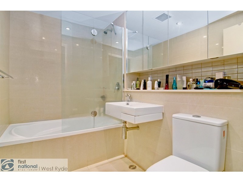 61/11 Bay Drive, Meadowbank NSW 2114