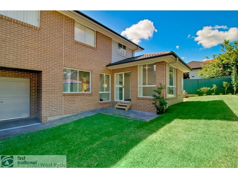 2A Simpson Street, Dundas Valley NSW 2117