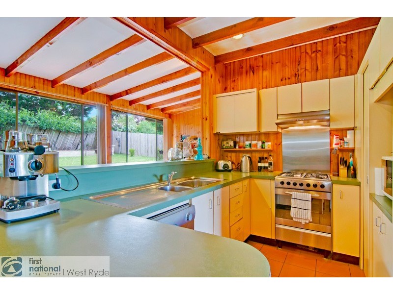 3 Manning Parade, Dundas Valley NSW 2117