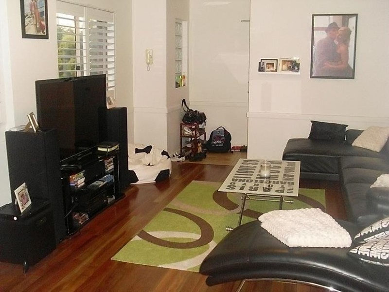 1/2 Edward Street, Ryde NSW 2112