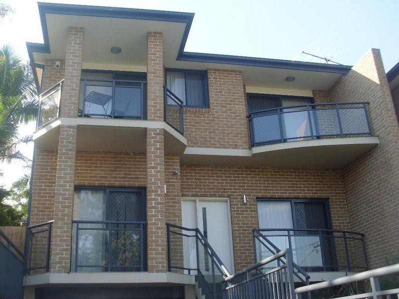 13A Linden Grove, Ermington NSW 2115