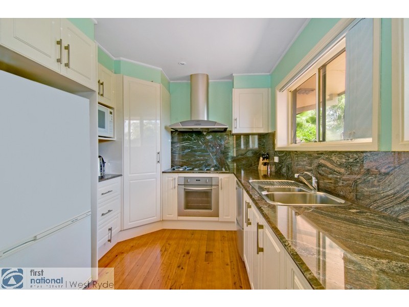 23 Snowdon Ave, Carlingford NSW 2118