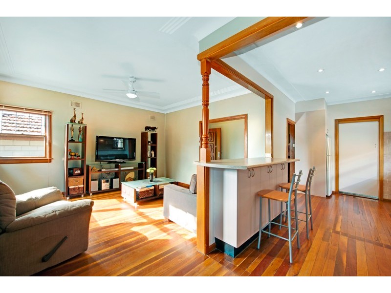 1 Irvine Crescent, Ryde NSW 2112