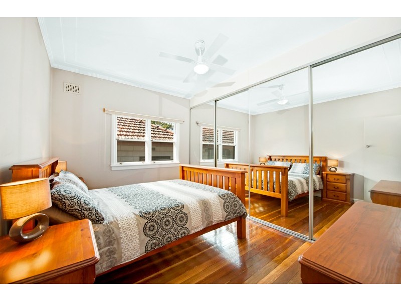 1 Irvine Crescent, Ryde NSW 2112