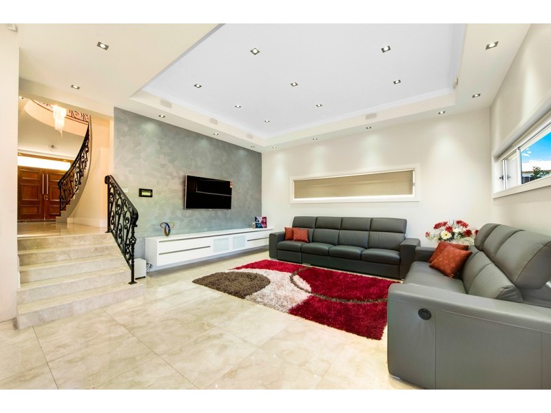 4 Weaver Street, Ryde NSW 2112