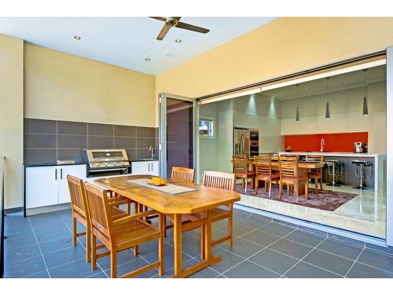 4 Weaver Street, Ryde NSW 2112