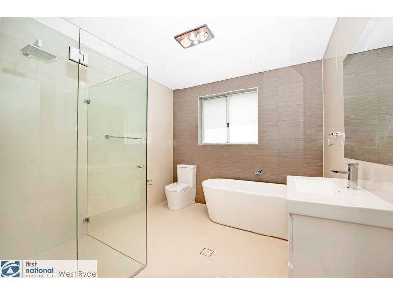 1/3 Grand Avenue, West Ryde NSW 2114