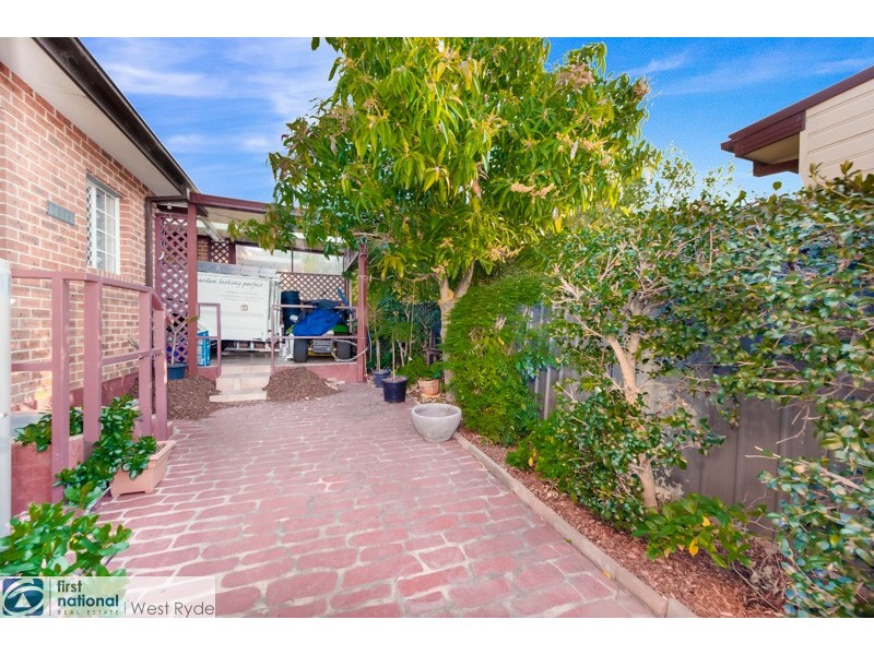 2/12 Deakin Street, West Ryde NSW 2114