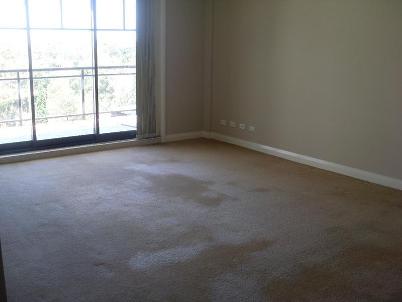 73/141 Bowden Street, Meadowbank NSW 2114