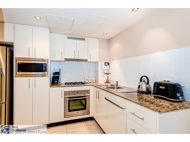 16/141 Bowden Street, Meadowbank NSW 2114