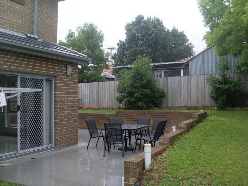 11A Linden Grove, Ermington NSW 2115