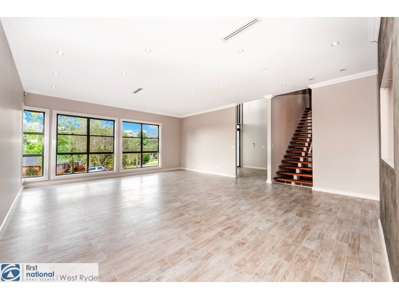 7 Arcadian Circuit, Carlingford NSW 2118