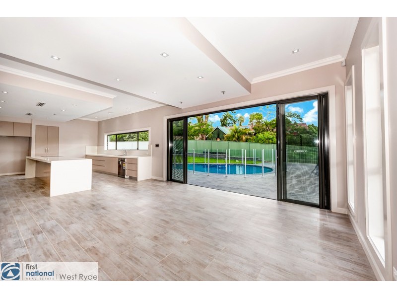 7 Arcadian Circuit, Carlingford NSW 2118