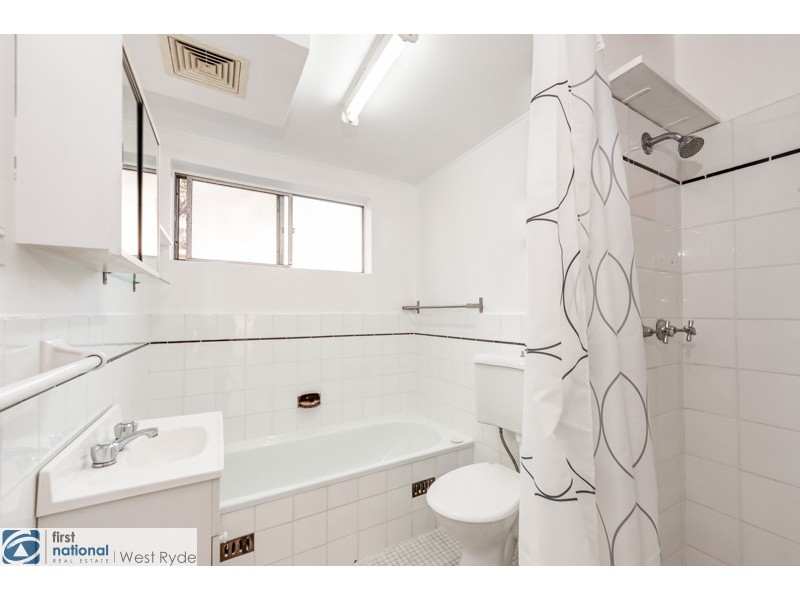 2/11 Riverview Street, West Ryde NSW 2114