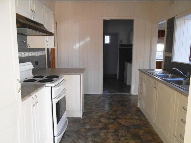 18 Hughes Avenue, Ermington NSW 2115