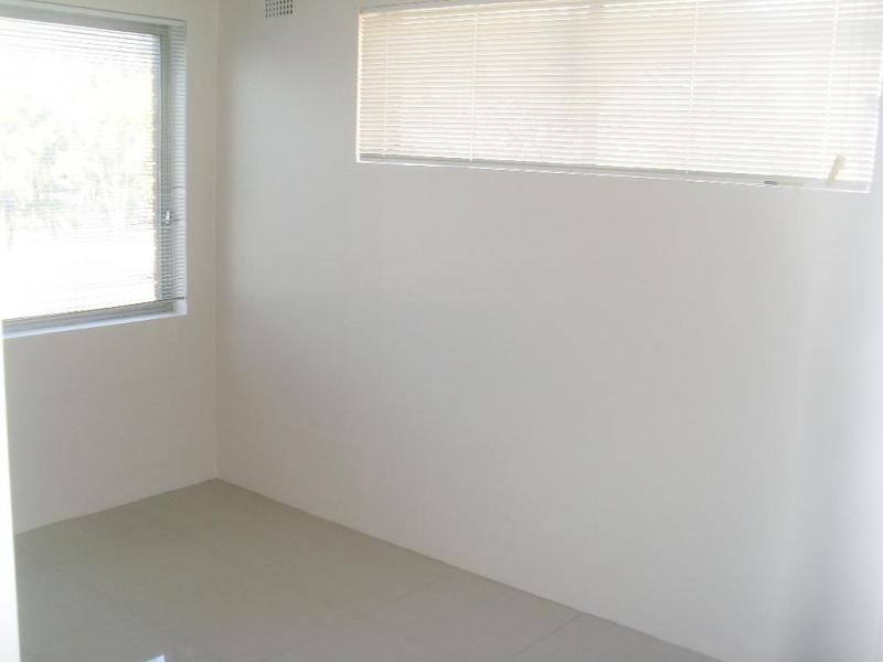 1/10 Bank Street, Meadowbank NSW 2114