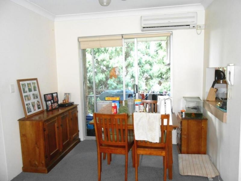 4/12 Ross Street, Gladesville NSW 2111