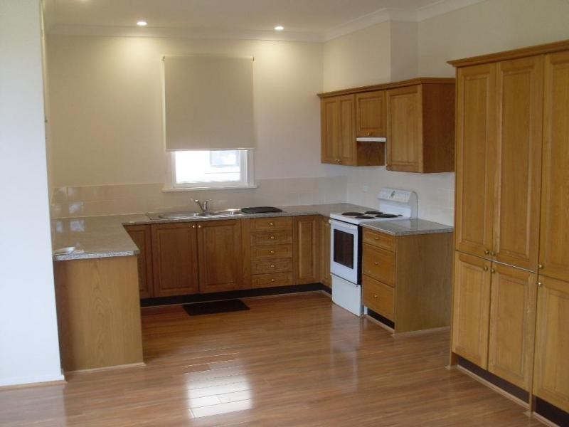 8 Woodward Street, Ermington NSW 2115