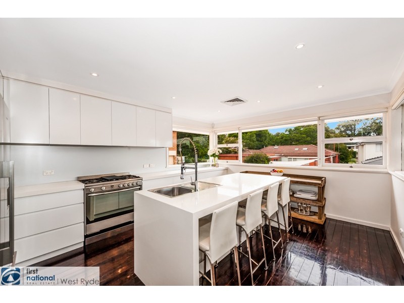 28 Niblick Crescent, Oatlands NSW 2117