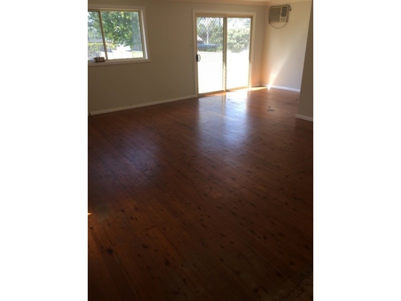 75 Hughes Avenue, Ermington NSW 2115