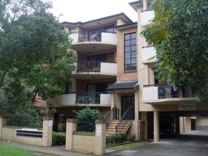 15/10-14 Gladstone Street, North Parramatta NSW 2151