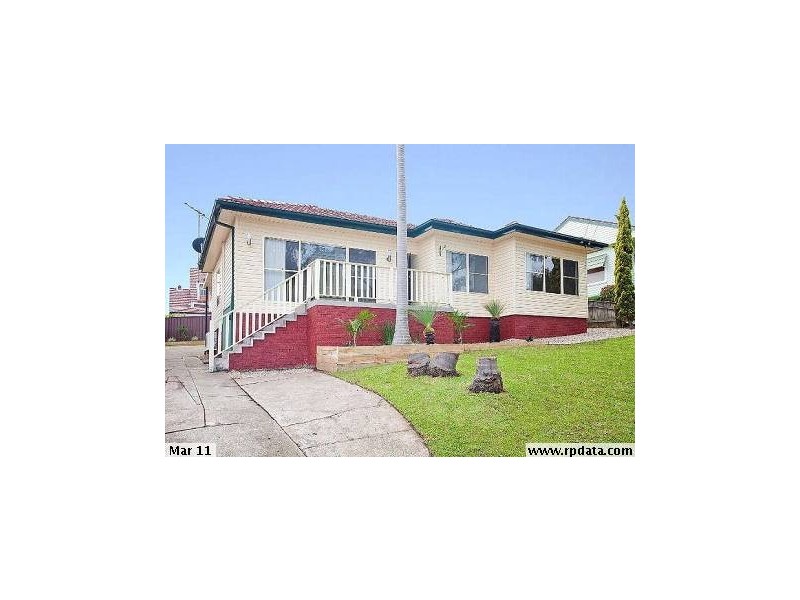 7 Manins Avenue, Kingsgrove NSW 2208