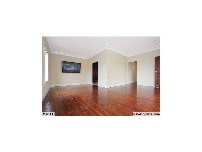 7 Manins Avenue, Kingsgrove NSW 2208