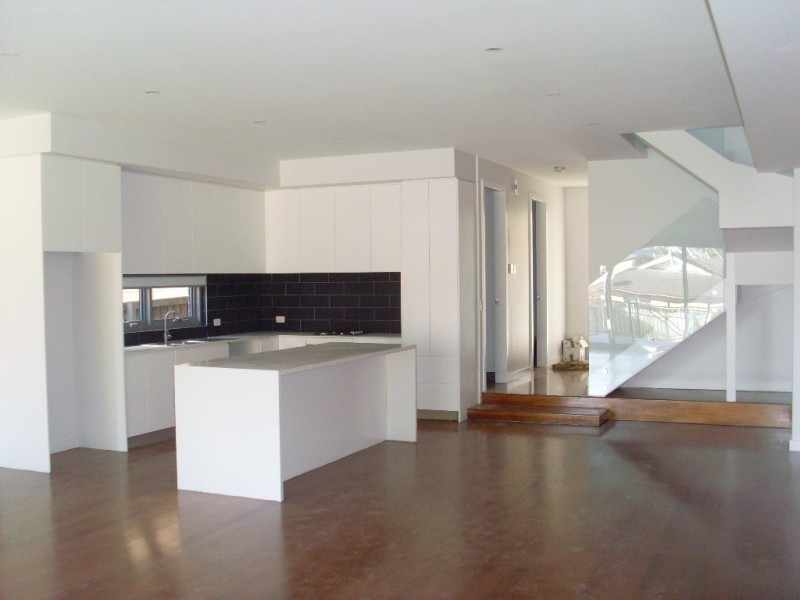 18 Moss Street, West Ryde NSW 2114