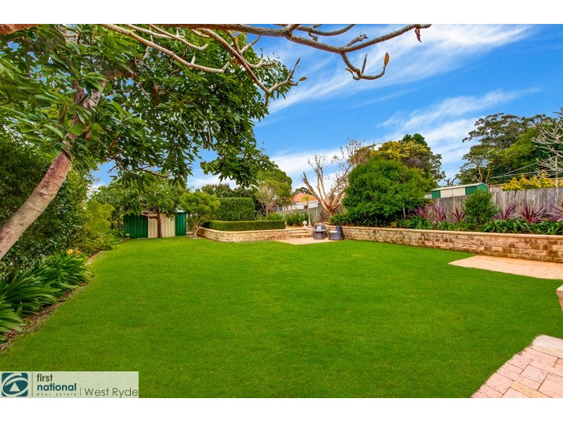39 Glenayr Avenue, Denistone West NSW 2114