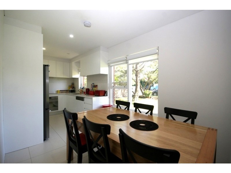 2/6-10 Crawford Road, Brighton-le-sands NSW 2216