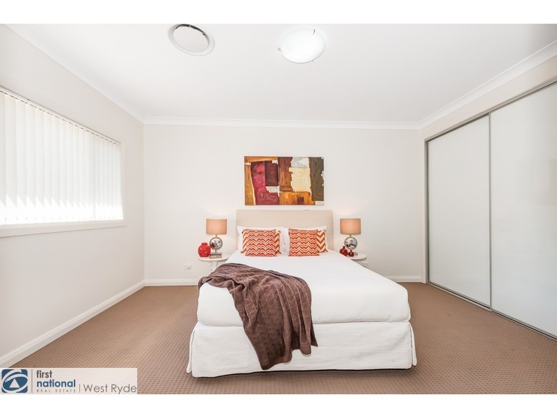 2/10 Hermoyne Street, West Ryde NSW 2114