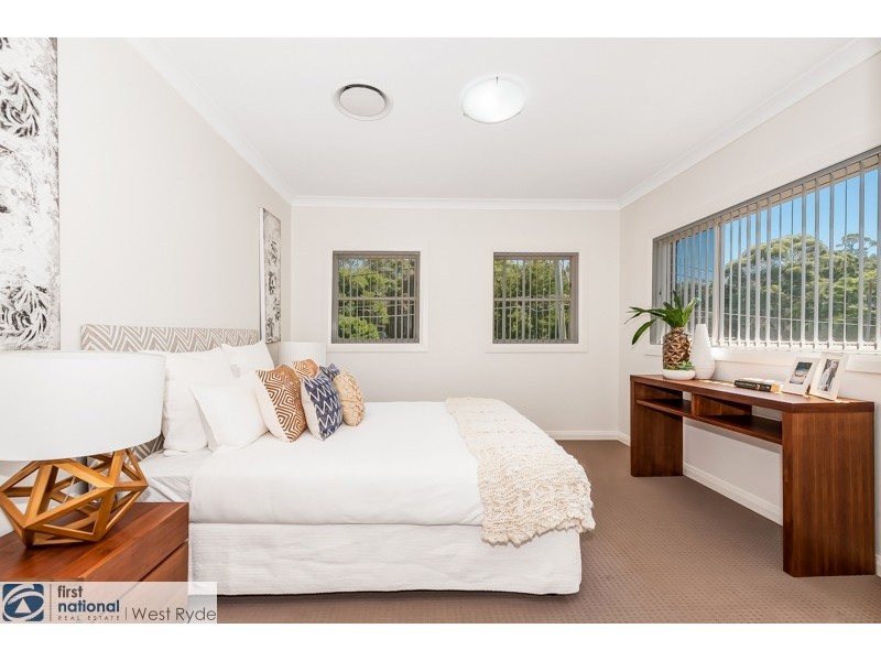 2/10 Hermoyne Street, West Ryde NSW 2114